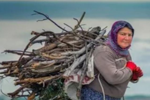 KADININ HATIRLANDIĞI GÜN 8 MART