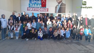 MİNİKLERİN SATRANÇ HEYECANI